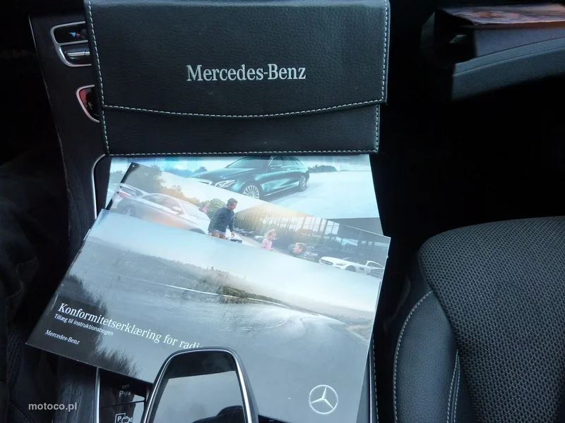 Mercedes-Benz Klasa E W213 E 300 15