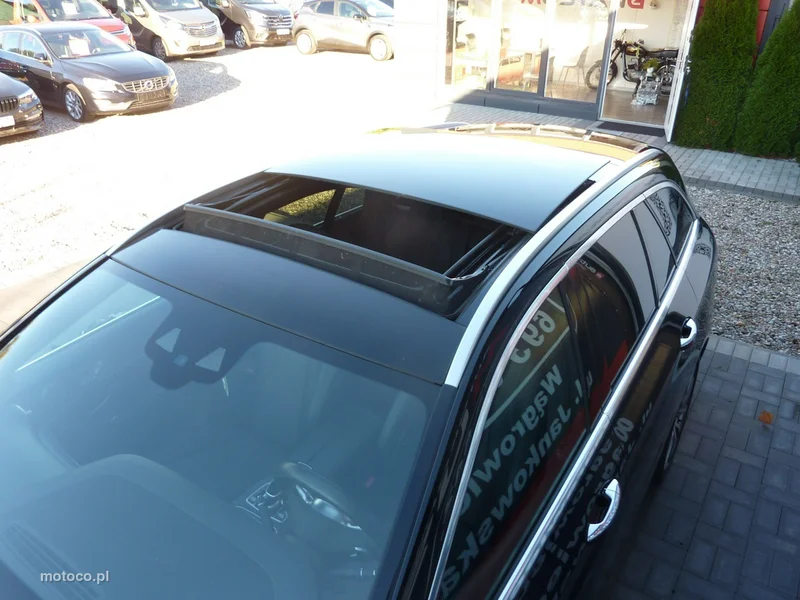 Mercedes-Benz Klasa E W213 E 300 30