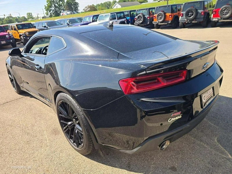 Chevrolet Camaro 3