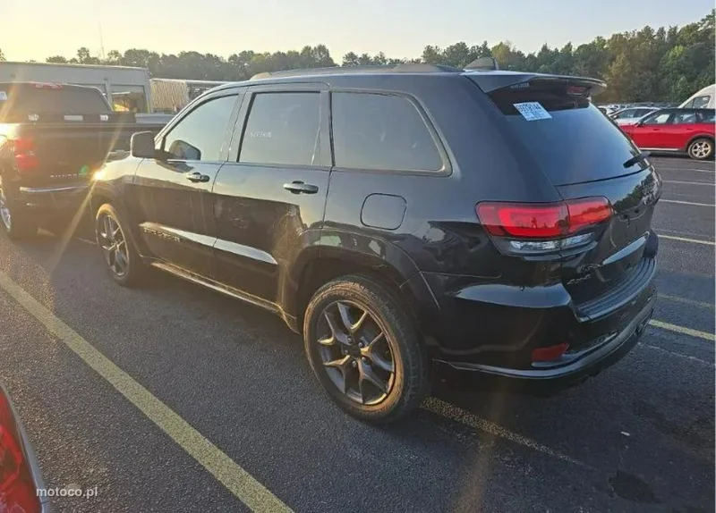Jeep Grand Cherokee 5