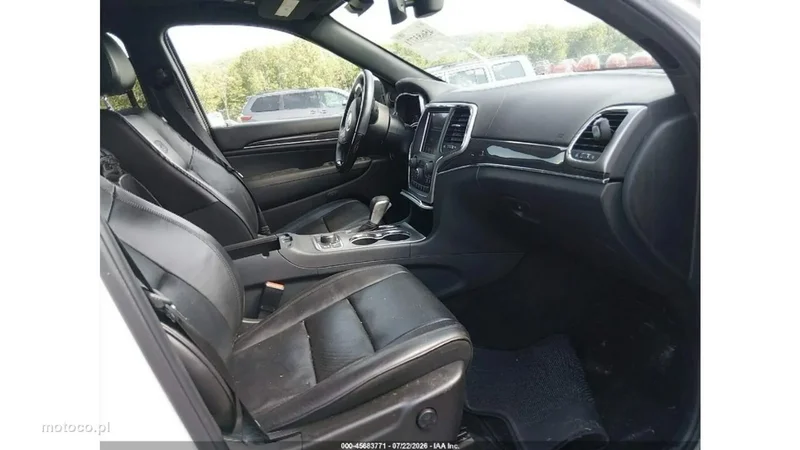 Jeep Grand Cherokee 8