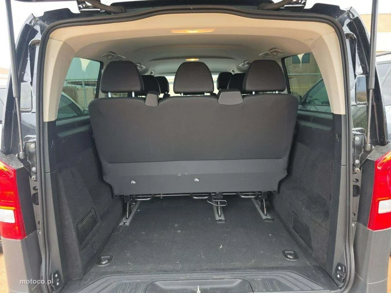 Mercedes-Benz Vito 11