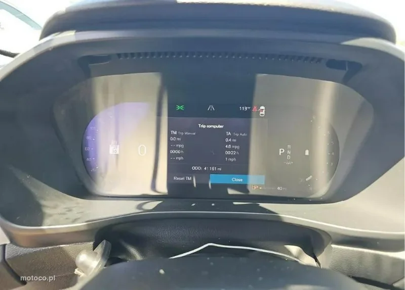 Volvo XC 40 9