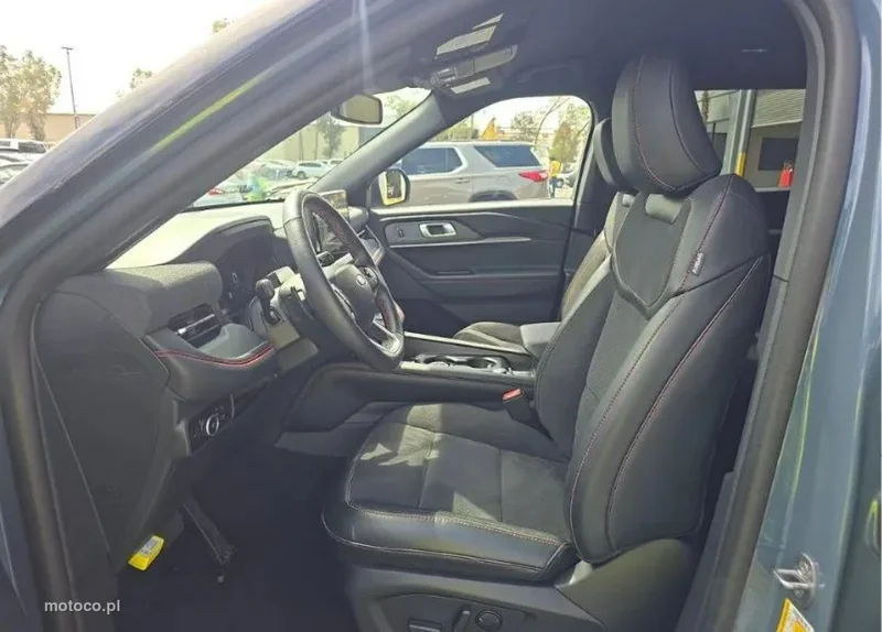 Ford Explorer 7
