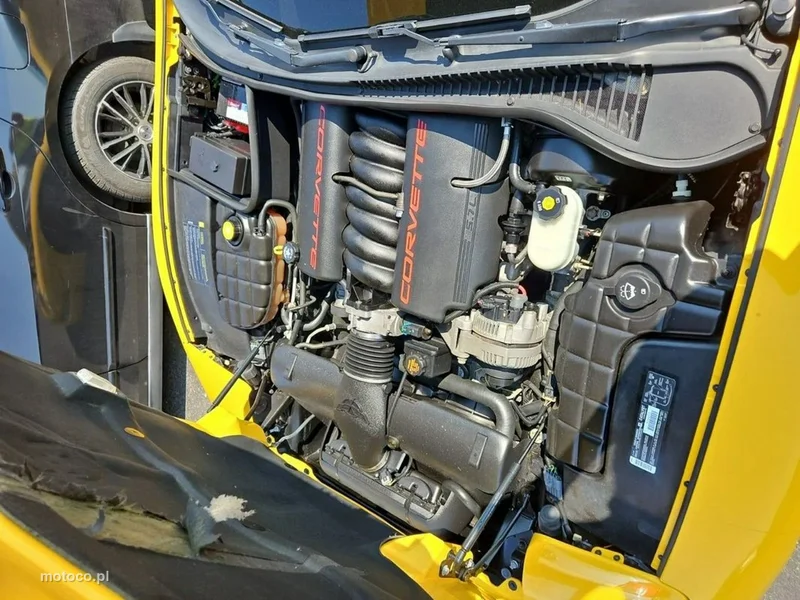 Chevrolet Corvette 12