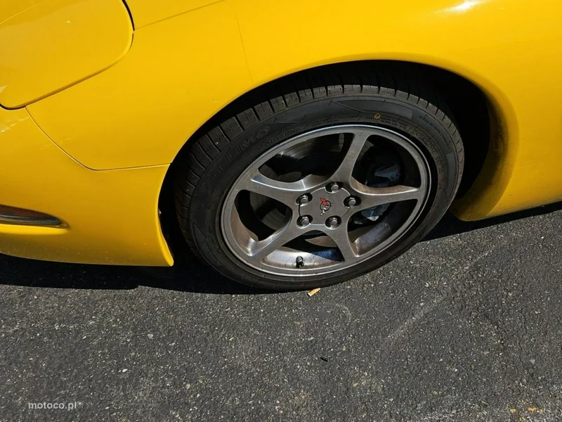Chevrolet Corvette 14
