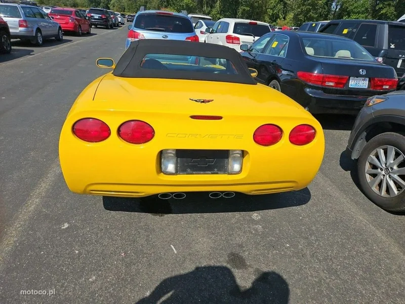 Chevrolet Corvette 6