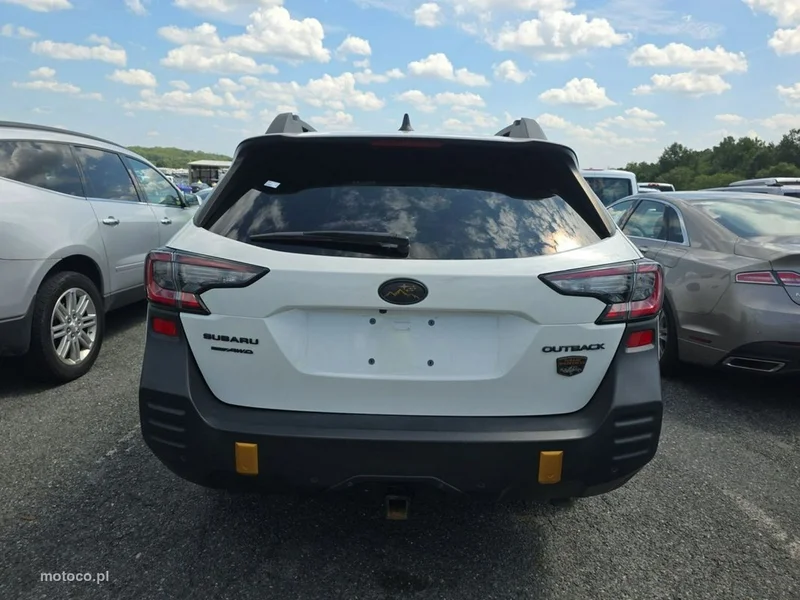 Subaru Outback 6