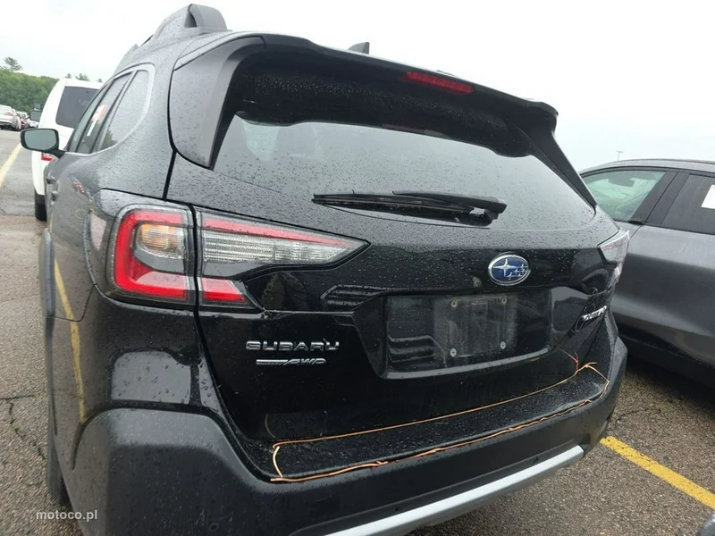 Subaru Outback 6