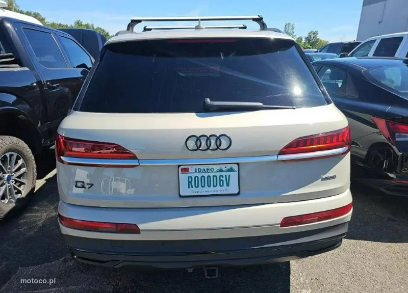 Audi Q7 4M 6