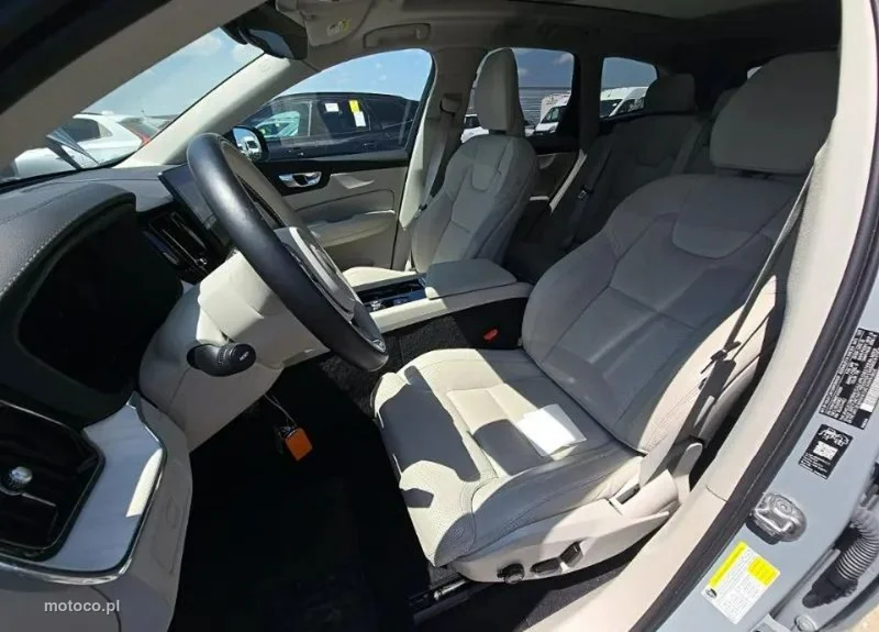 Volvo XC 60 7