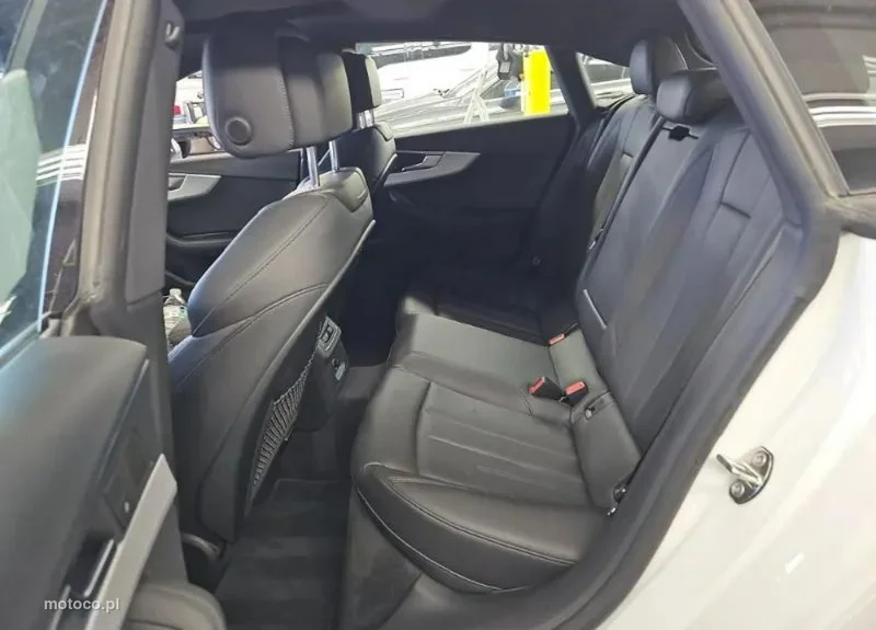 Audi A5 F5 11