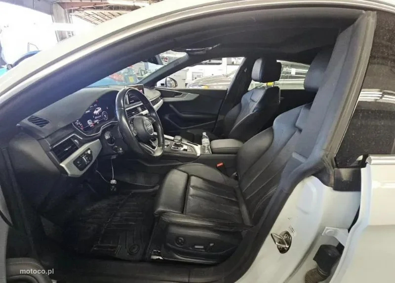 Audi A5 F5 7