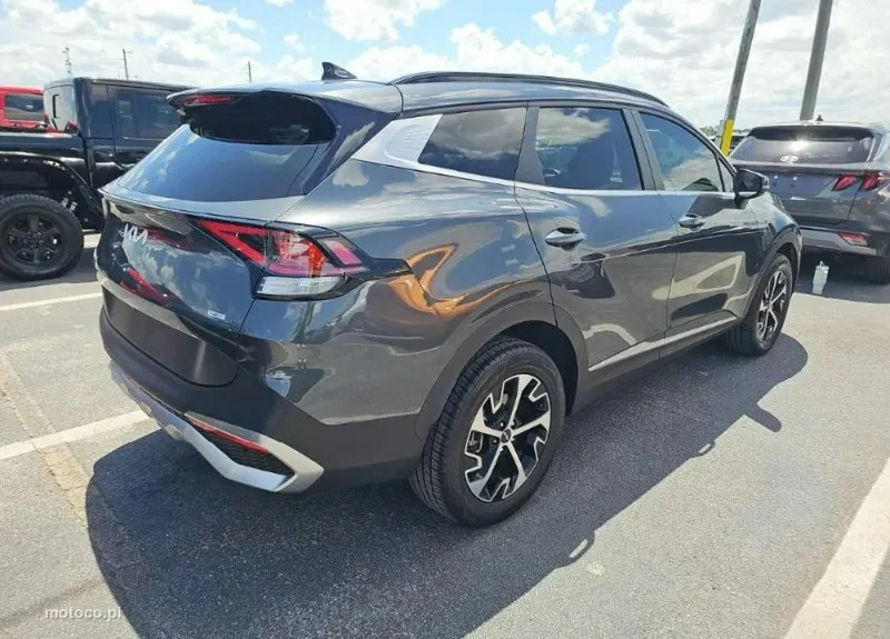 Kia Sportage 4