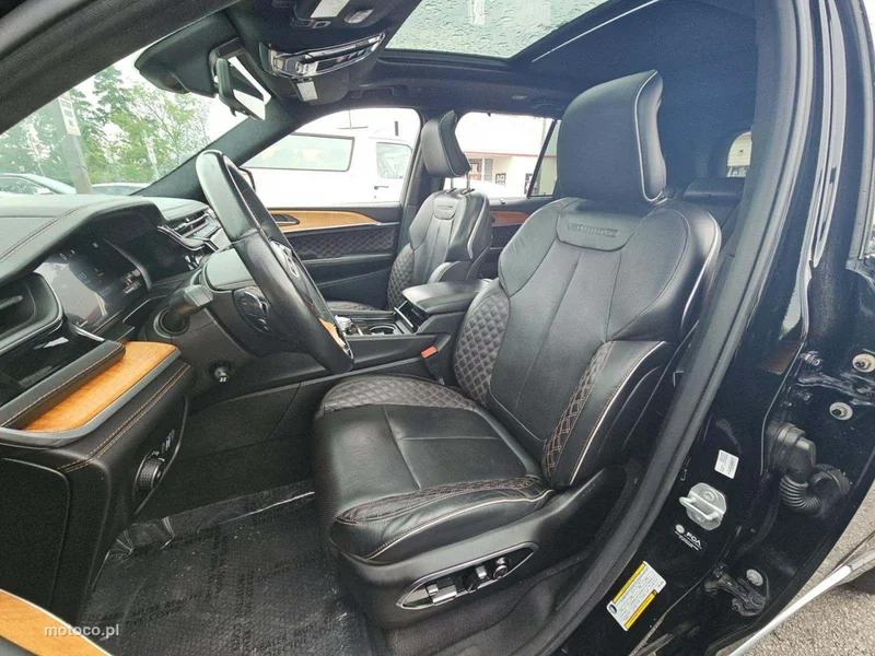 Jeep Grand Cherokee 5