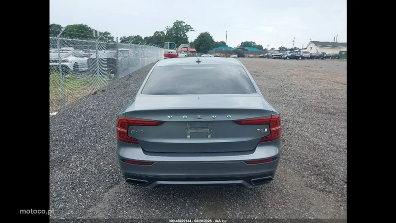 Volvo S60 6