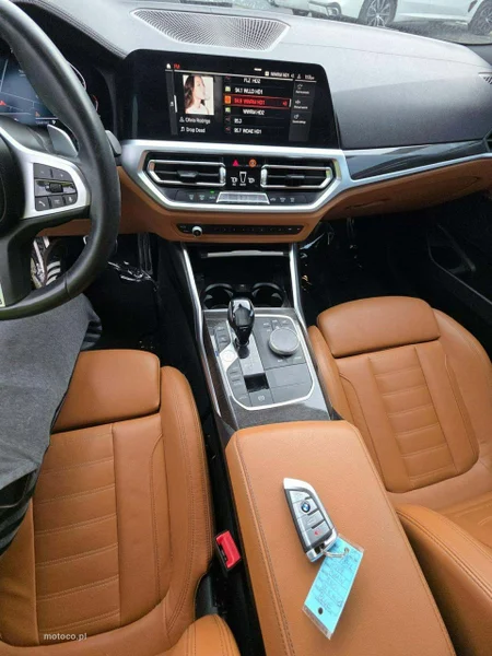 BMW Seria 3 G20 330 7