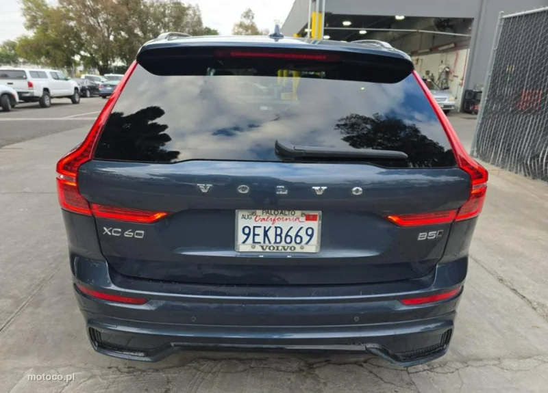 Volvo XC 60 6