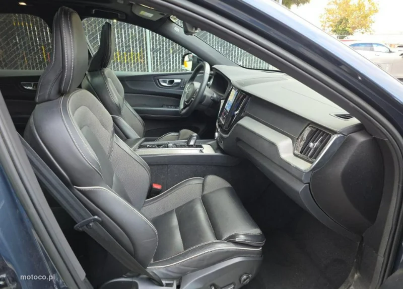 Volvo XC 60 10