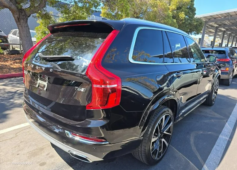 Volvo XC 90 4