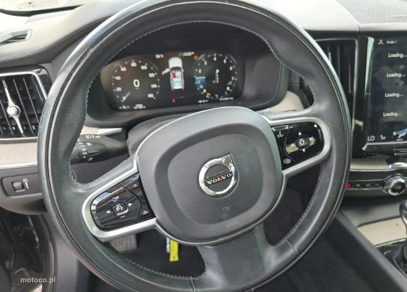 Volvo XC 60 8