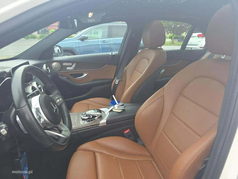 Mercedes-Benz Klasa C W205 C 300 5