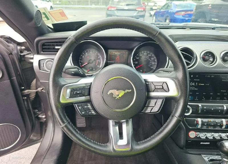 Ford Mustang VI S-550 9
