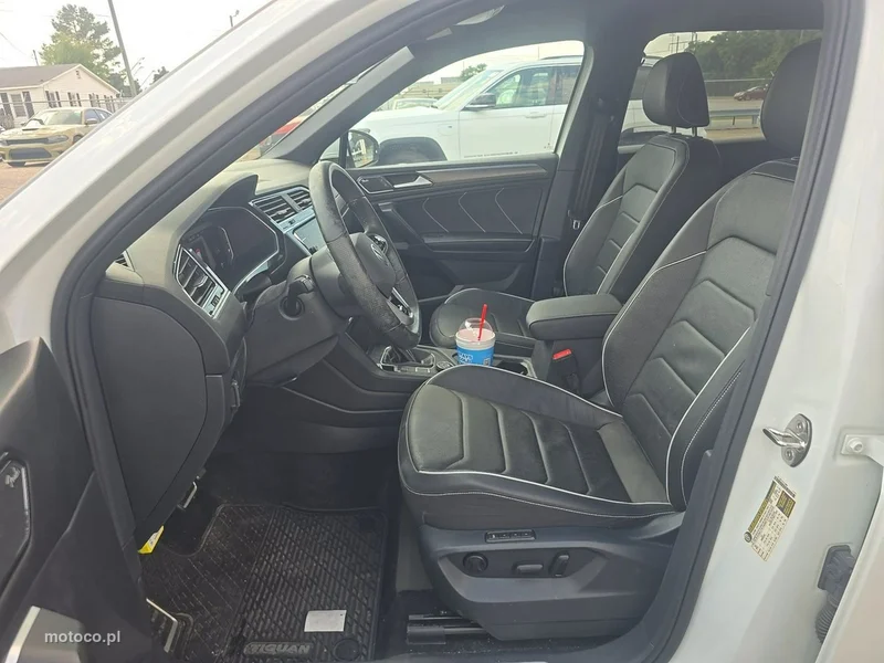 Volkswagen Tiguan AD 6