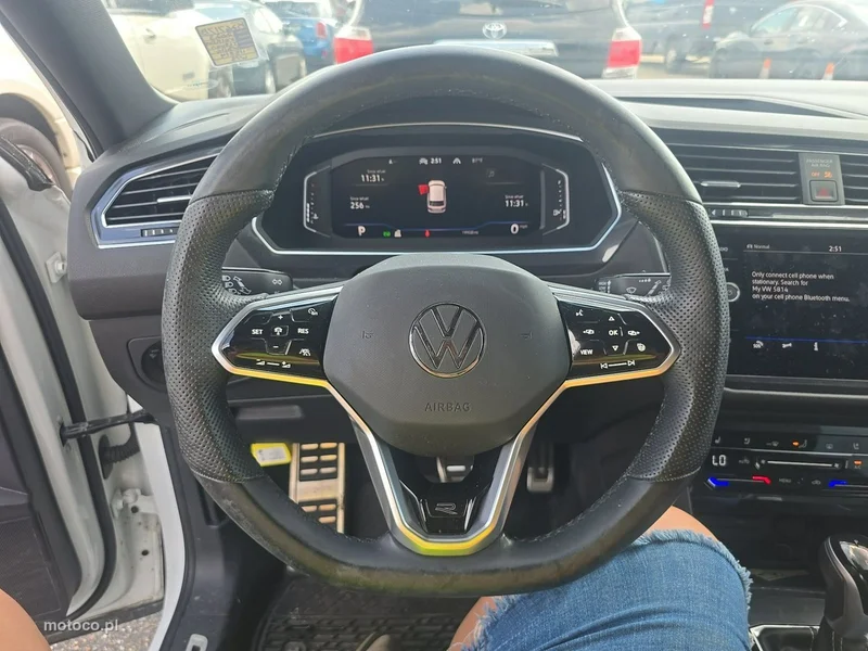 Volkswagen Tiguan AD 7