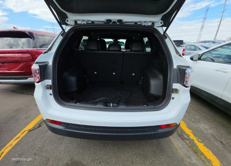 Jeep Compass 11