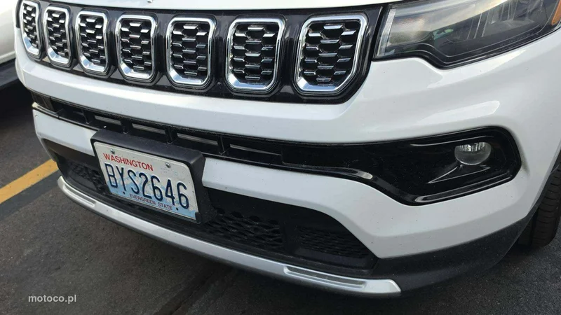 Jeep Compass 13
