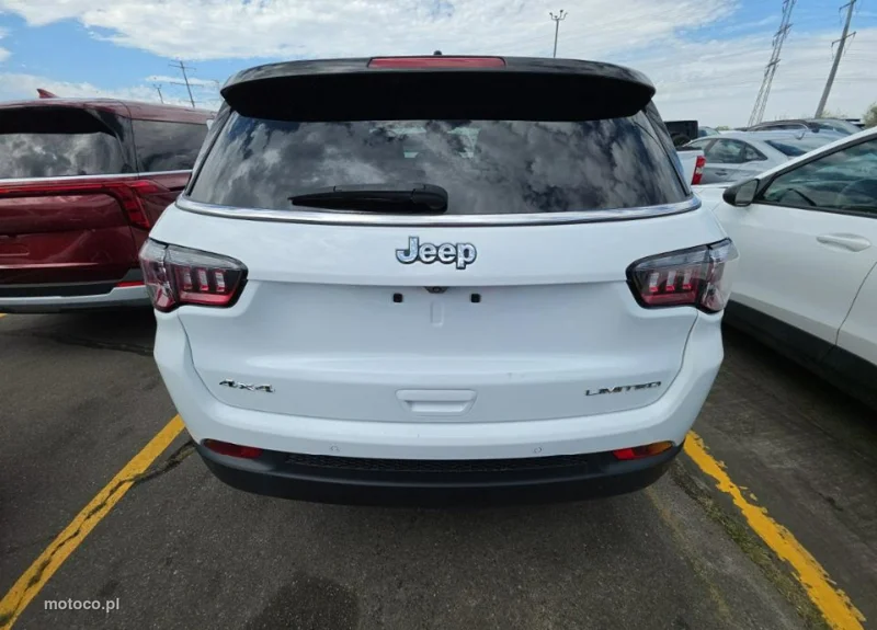 Jeep Compass 6