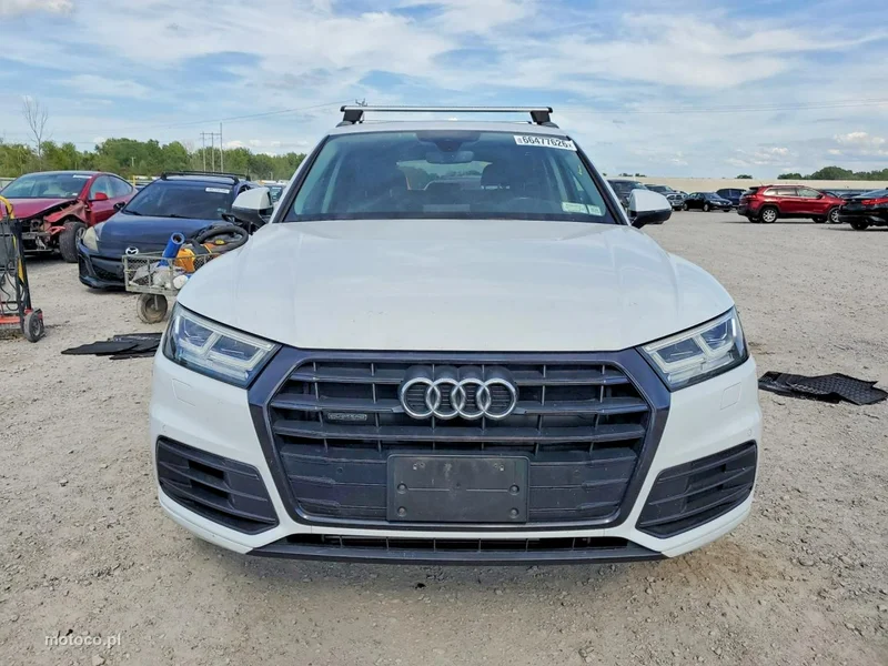 Audi Q5 FY 3