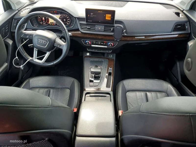 Audi Q5 FY 8