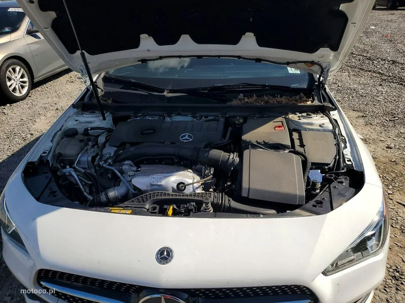 Mercedes-Benz CLA C118 250 11