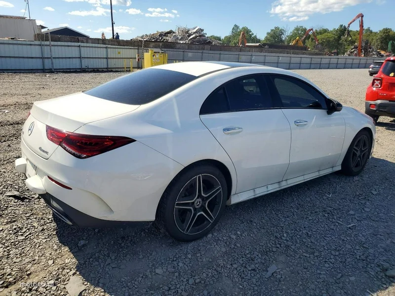 Mercedes-Benz CLA C118 250 4