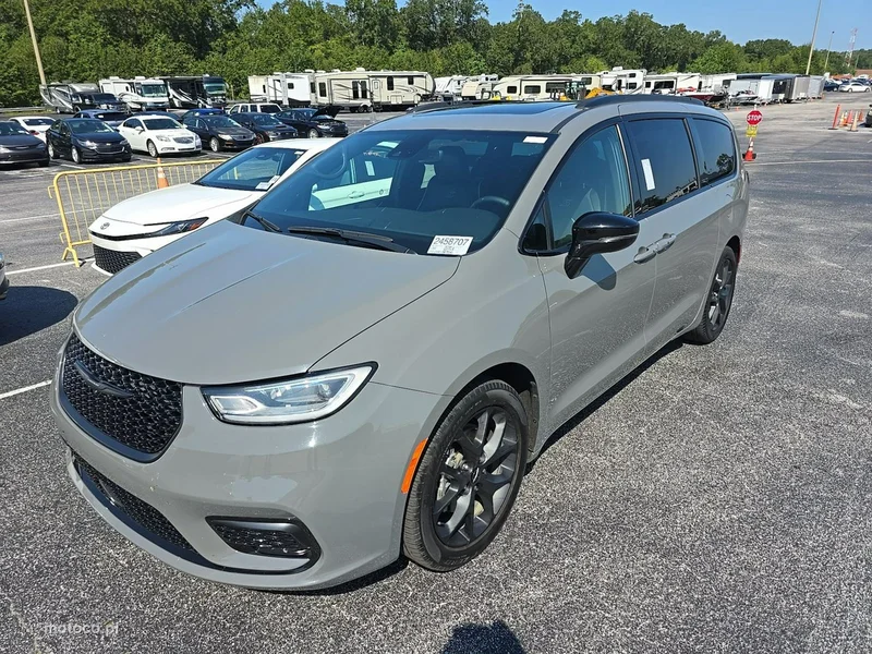 Chrysler Pacifica