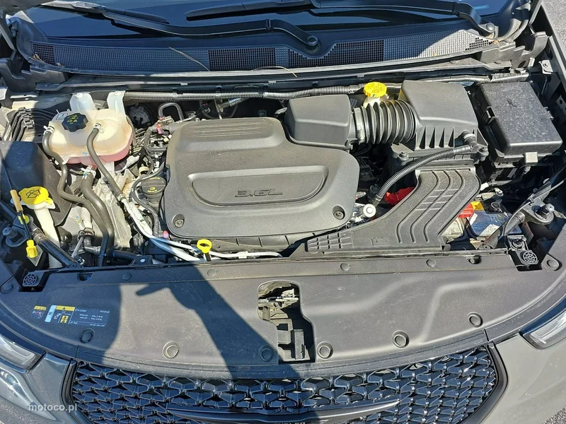 Chrysler Pacifica 13
