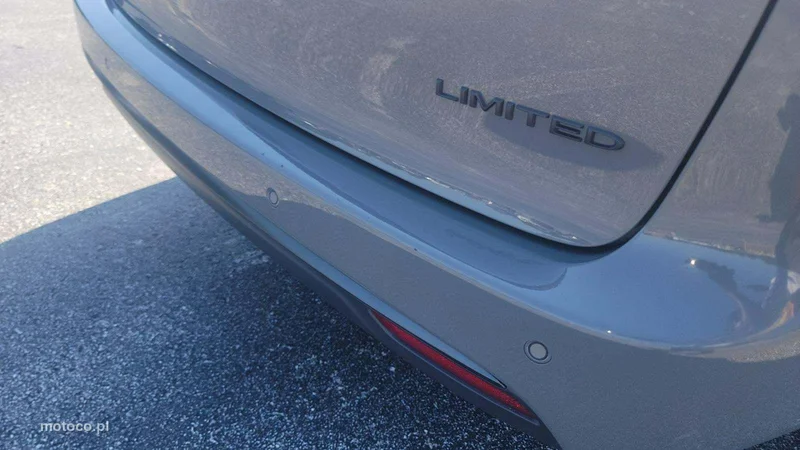 Chrysler Pacifica 17