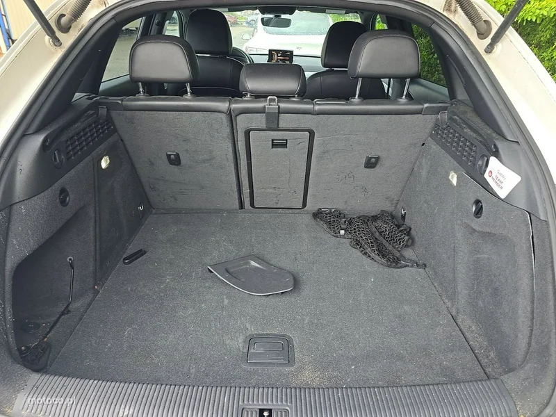 Audi Q3 8U 10
