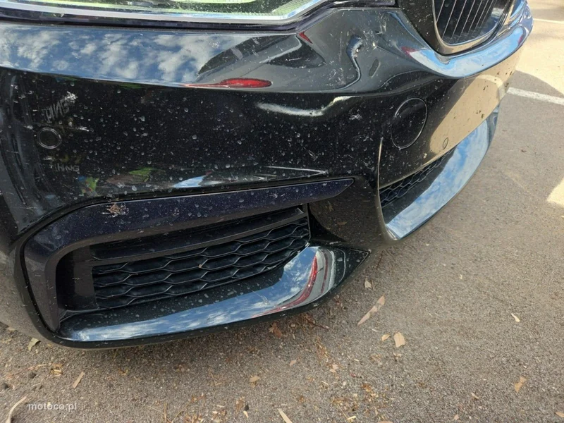 BMW Seria 5 G30 540 12