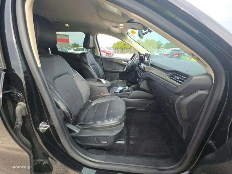 Ford Kuga III 6