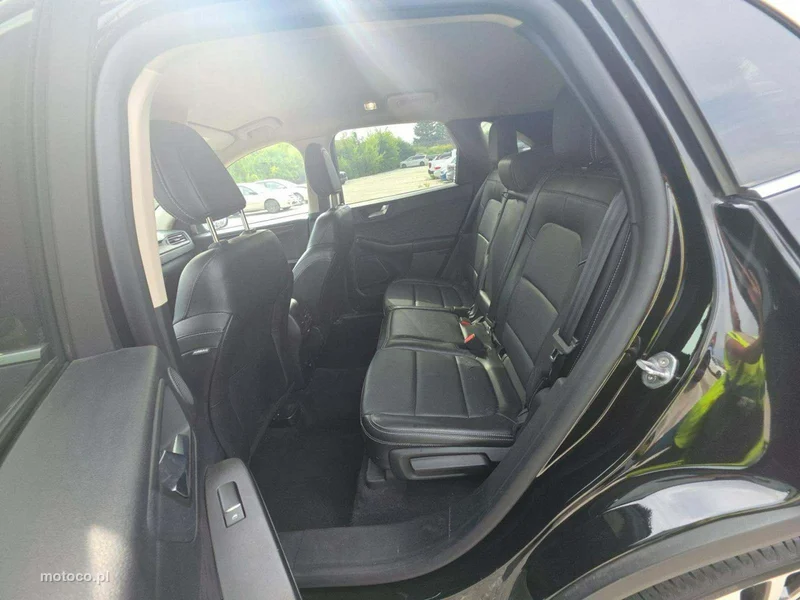 Ford Kuga III 8