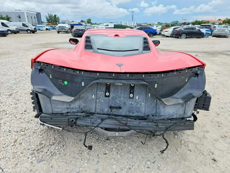 Chevrolet Corvette 6