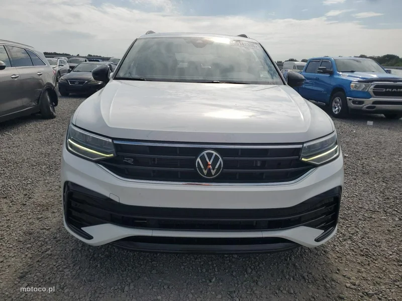Volkswagen Tiguan III 2