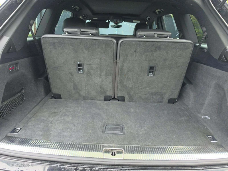Audi Q7 4M 9