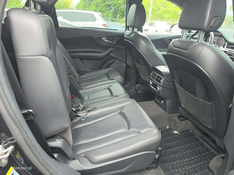 Audi Q7 4M 10