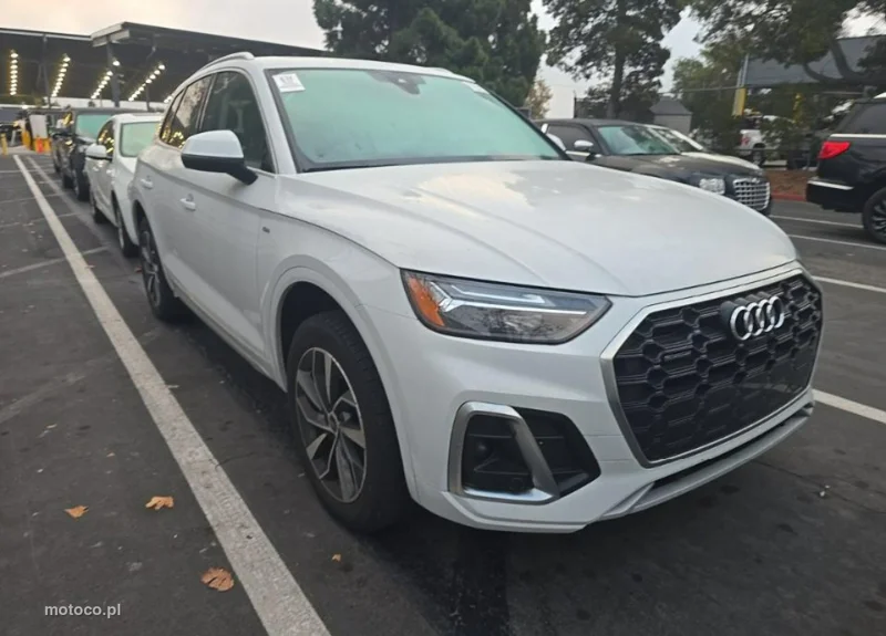 Audi Q3 F3 3