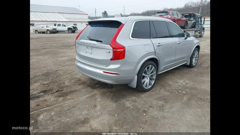 Volvo XC 90 4