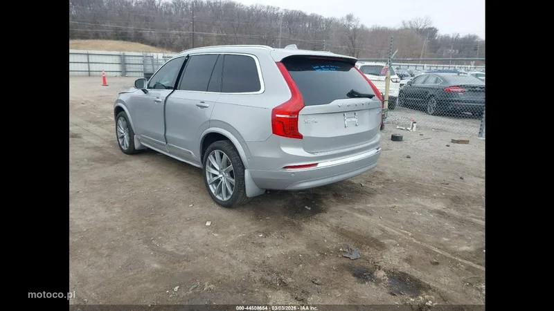 Volvo XC 90 5